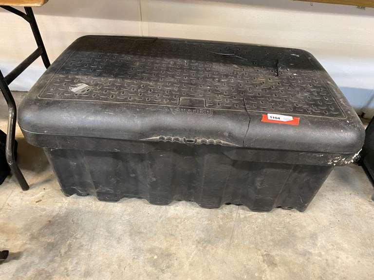 Hard plastic smart bin, top is cracked and broken, see pictures for details. image