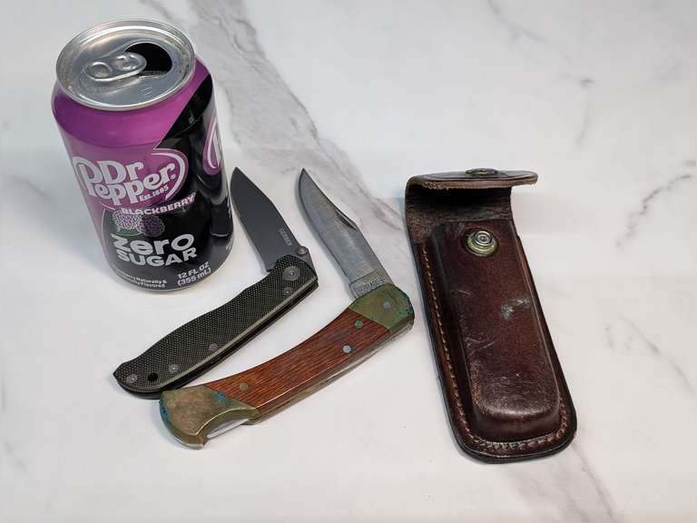 VINTAGE SCHRADE AND GERBER LOCKBACK KNIVES, INCLUDES HOLSTER FOR SCHRADE