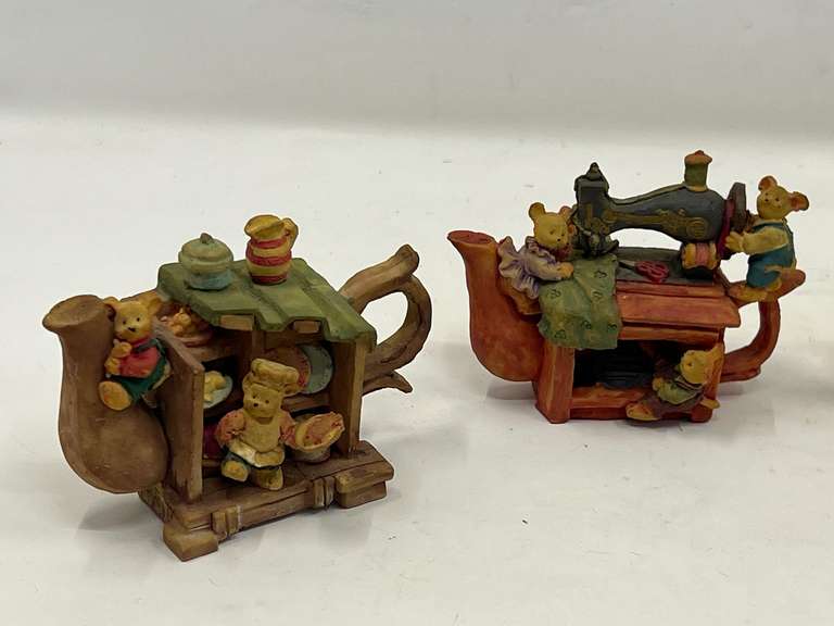 LR… Decorative miniature “teapots” figurines, set of four, see pictures for details.