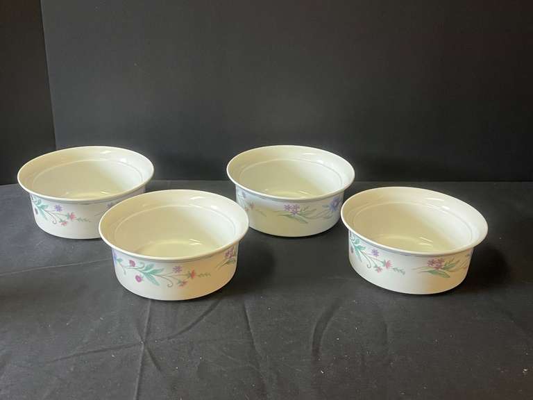 KIT… Oneida floral fruit bowl/ramekin, set of four, see pictures for details. image
