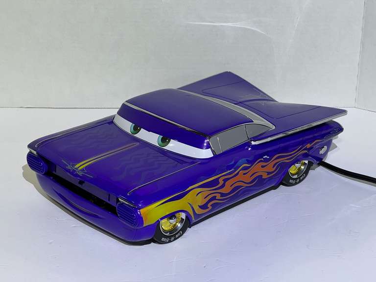 Disney Pixar cars, “Ramone” DVD player, working condition unknown, see pictures for details. image
