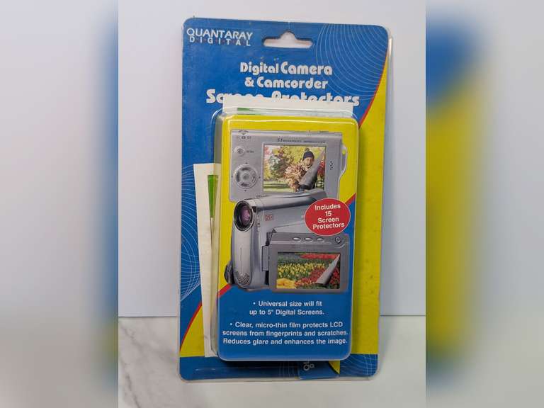 QUANTARAY DIGITAL CAMERA AND CAMCORDER SCREEN PROTECTORS IN ORIGINAL PACKAGE image