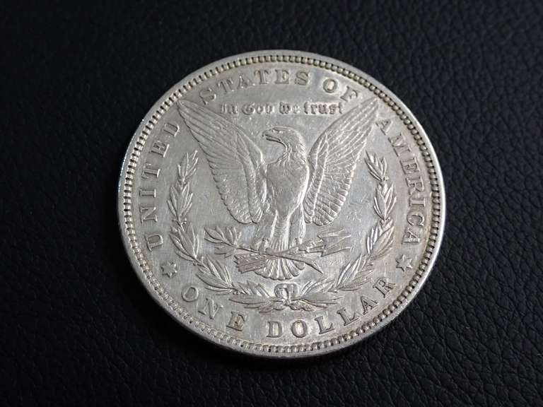 1884 MORGAN SILVER DOLLAR COIN
