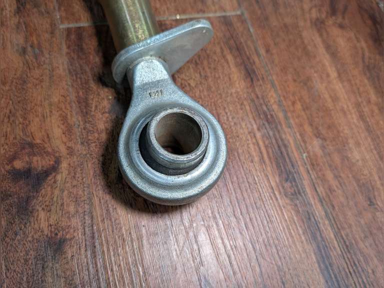 TRACTOR DRAG LINK, BELIEVED FOR BE FOR FORD TRACTOR