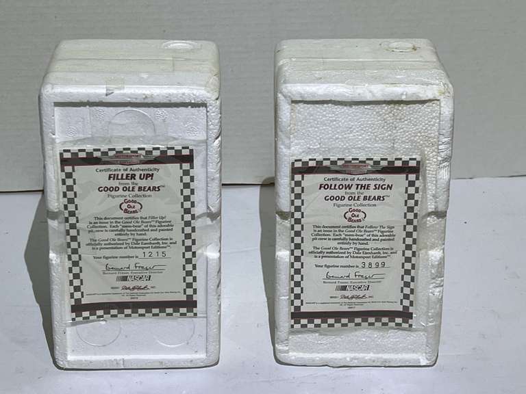 Good Ole Bears figurine collection, “Follow The Sigh”, and “Filler Up!”, both come with certificate of authenticity, see pictures for details. image