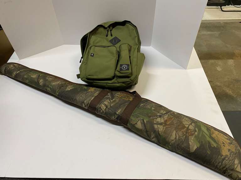 Camo soft sided long gun case, also includes a Parkland backpack, see pictures for details. image