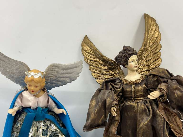 LR… Angel tree toppers, two pieces, see pictures for details.