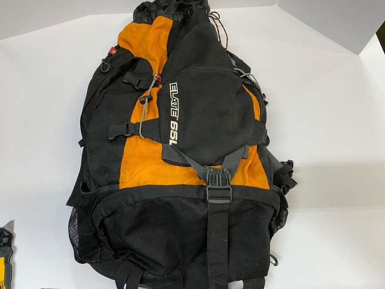 Backpacks with content, see pictures for details. image