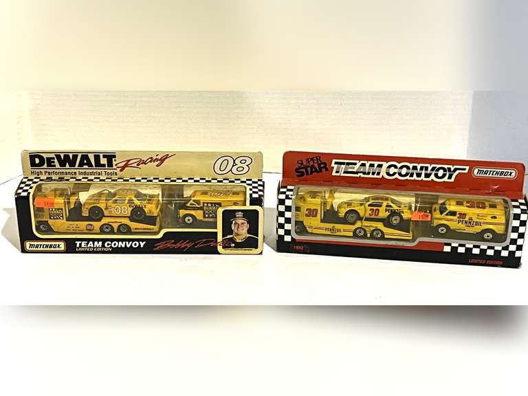 Matchbox Racing “Team Convoy”, two pieces, both come in original boxes, see pictures for details. image