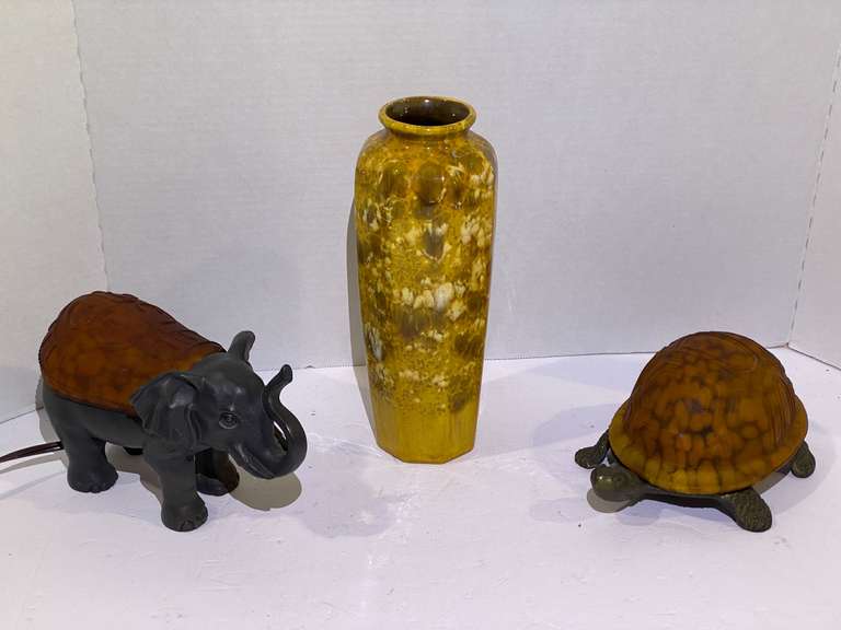 Unique, turtle and elephant lighting, also includes a tall ceramic vase, see pictures for details. image