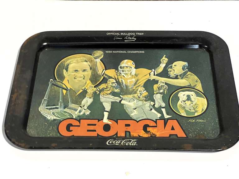 Vintage, limited edition Coca-Cola tray, commemorative Georgia bulldog, Vince Dooley 1980 national champions, this piece does have wear, see pictures for details. image