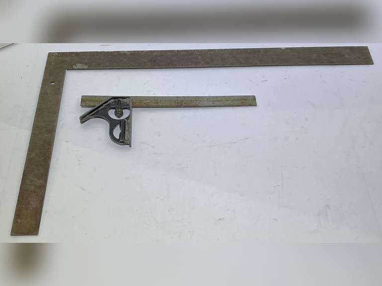 Framing square and tri-square, the bubble is broken on the tri-square, see pictures for details. image
