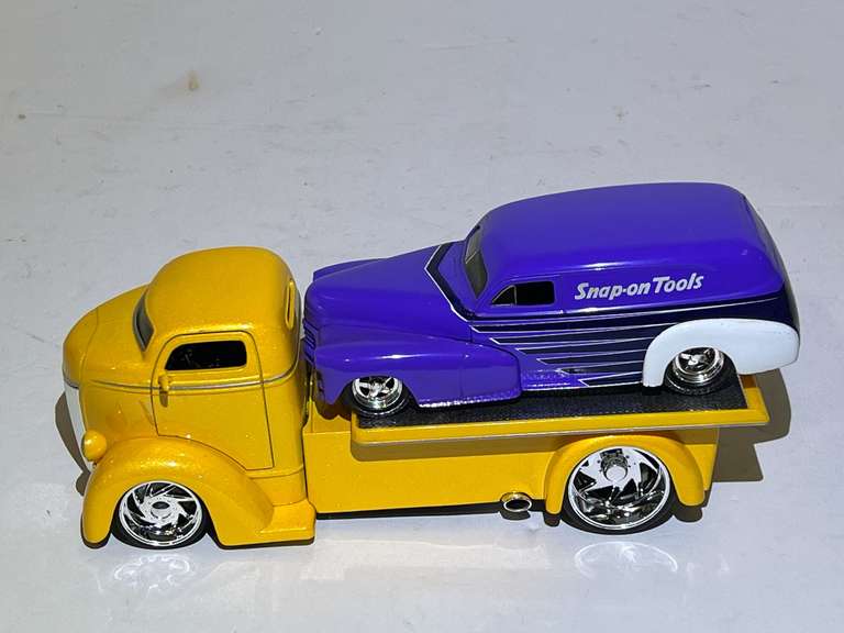 Diecast ‘47 Ford COE transport replica with diecast ‘47 Chevrolet Snap-On Tools Sedan Delivery Street rod, see pictures for details. image