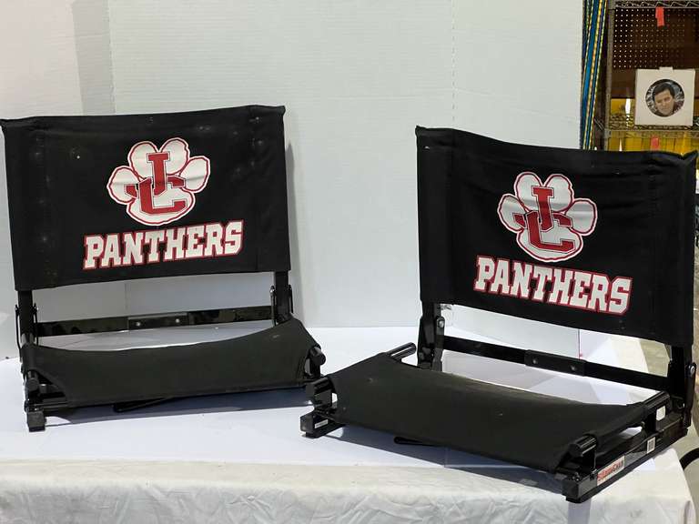 Stadium chairs, two pieces, see pictures or details. image