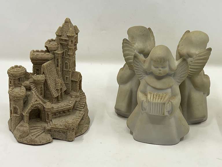 LR… Assorted home decor to include a ceramic Angel candlestick holder, nativity bell, no clapper, and more. See pictures for details.