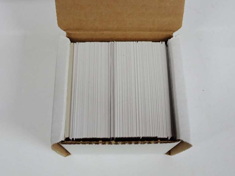 OPEN BOX UNSEARCHED BASEBALL CARDS - SEE ALL PHOTOS FOR CONTENT DESCRIPTION