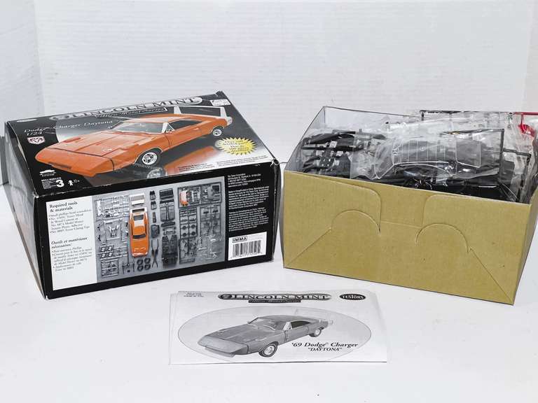 ‘69 Dodge Charger Daytona model from the Lincoln Mint, comes in original packaging, see pictures for details. image