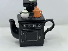 LR… Ceramic “stove” teapot, see pictures for details.