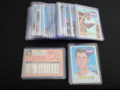 1969 TOPPS BASEBALL CARDS IN TOP LOADERS