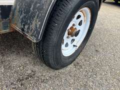Single axle trailer