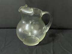 LR… Clear glass pitcher, see pictures for details.
