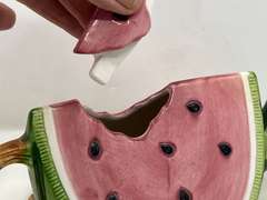 LR… Ceramic watermelon teapot, see pictures for details.