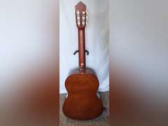 Yamaha C-40 Acoustic Guitar