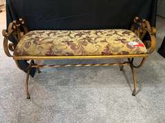 LR… Vintage, ornate bed bench, see pictures for details.
