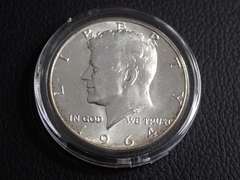 1964 KENNEDY HALF DOLLAR COIN