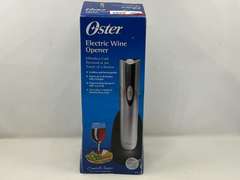LR… Electric wine bottle opener, comes in original box, working condition unknown, see pictures for details.