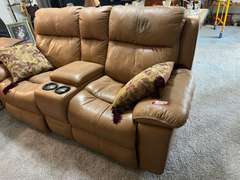 LR… Dual side leather reclining sofa with console, believed to be Flexsteel furniture, POWERS UP AND WORKS AS IT SHOULD