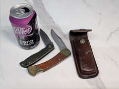 VINTAGE SCHRADE AND GERBER LOCKBACK KNIVES, INCLUDES HOLSTER FOR SCHRADE