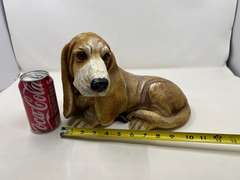 LR… Basset hound figurine, see pictures for details.