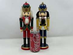 LR… Wooden nutcrackers, set of two, see pictures for details.