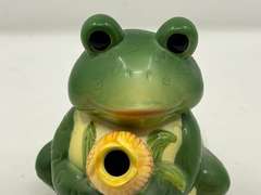 LR… Ceramic frog creamer, see pictures for details.
