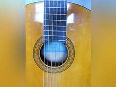 Yamaha C-40 Acoustic Guitar