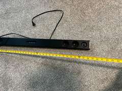 LR… LG sound bar with remote, powers up, see pictures for details.