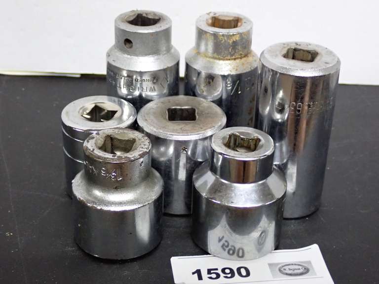 Mixed Sockets including Wright, 1/2" Drives - Sockets size range from 1-1/16" to 1-1/4" image