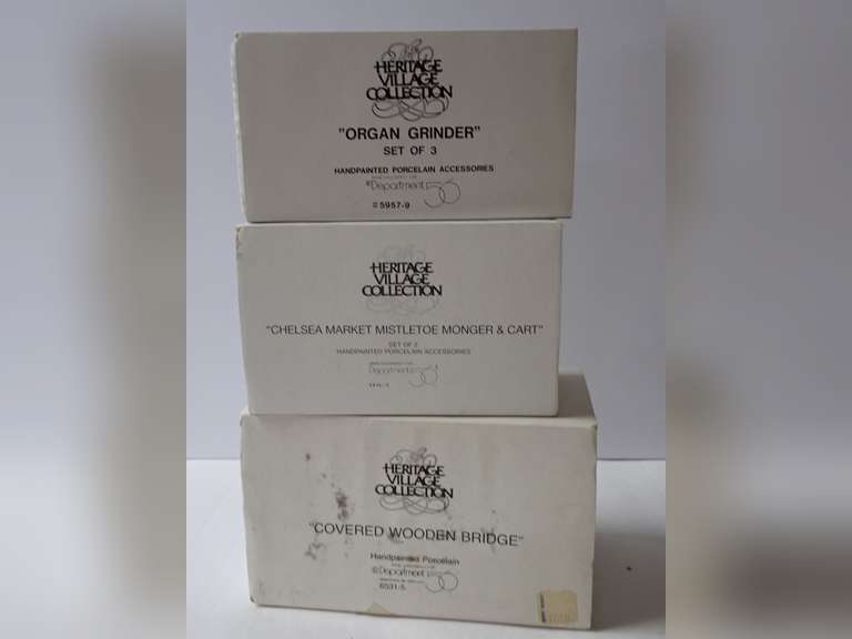 Department 56 Heritage Village Collection Lot image