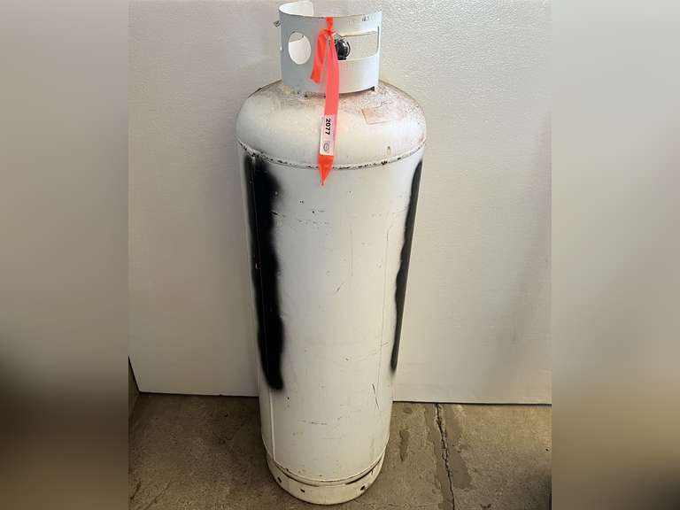 Propane tank, 68.5 lb., See pictures for details. image