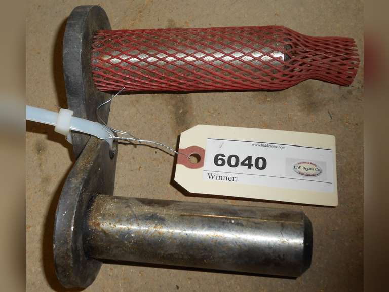 (2) CAT P/N 8D-3997 PIN image