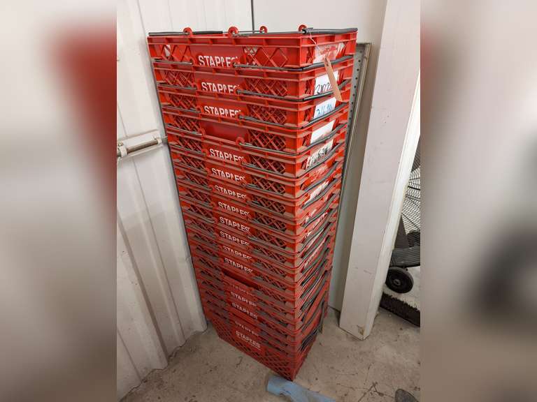 19 STAPLES SHOPPING BASKETS image