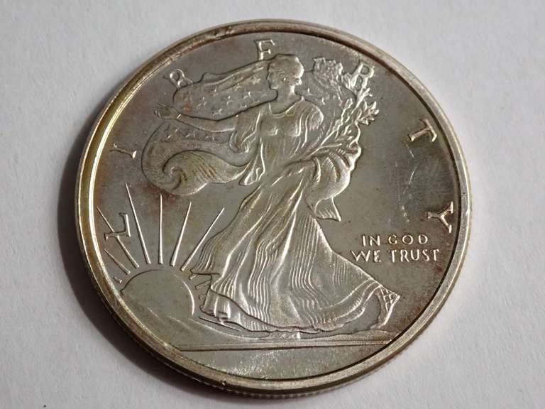 HALF TROY OUNCE SILVER WALKER ROUND image