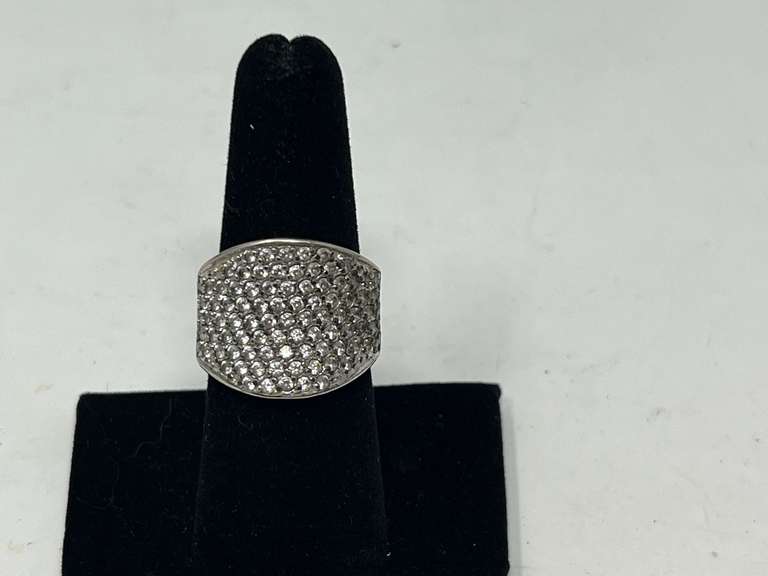 Silver ring with Pave setting, stamped 925, see pictures for details. image