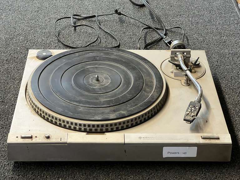 Kenwood turntable, powers up, working condition unknown, see pictures for details. image