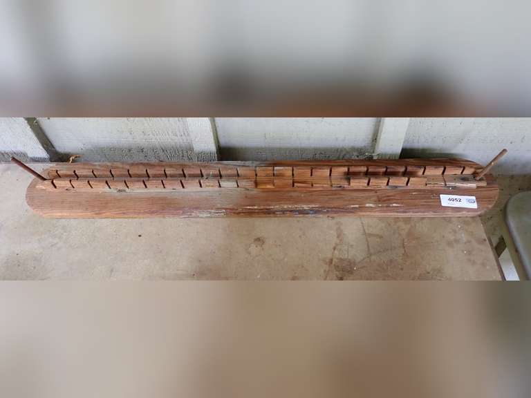 Vintage Wood Wall Mount Rack image
