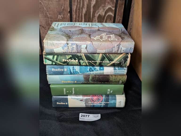 VINTAGE HARDBACK FOXFIRE BOOK SERIES INCLUDING 1, 2, 3, 4, 5, AND 6 image
