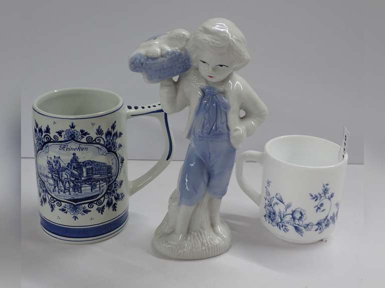 Delft Blue Heineken Mug & More image