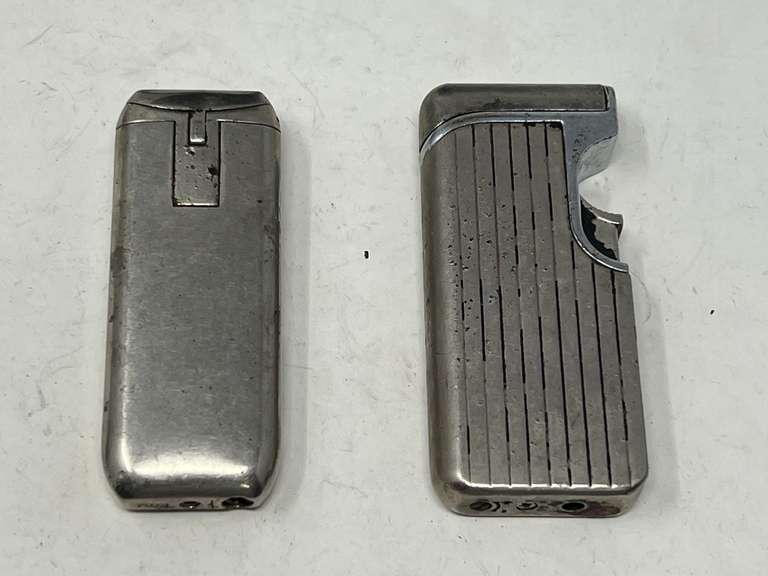 Vintage cigarette lighters, two pieces, see pictures for details. image