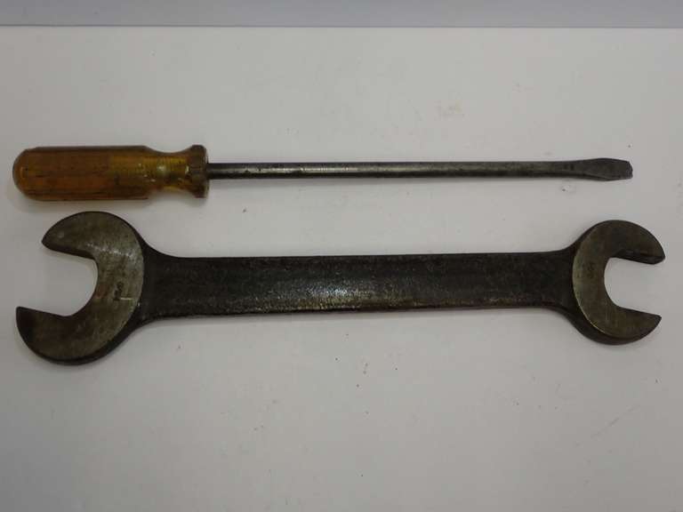 Bonney Wrench & Large Screwdriver image